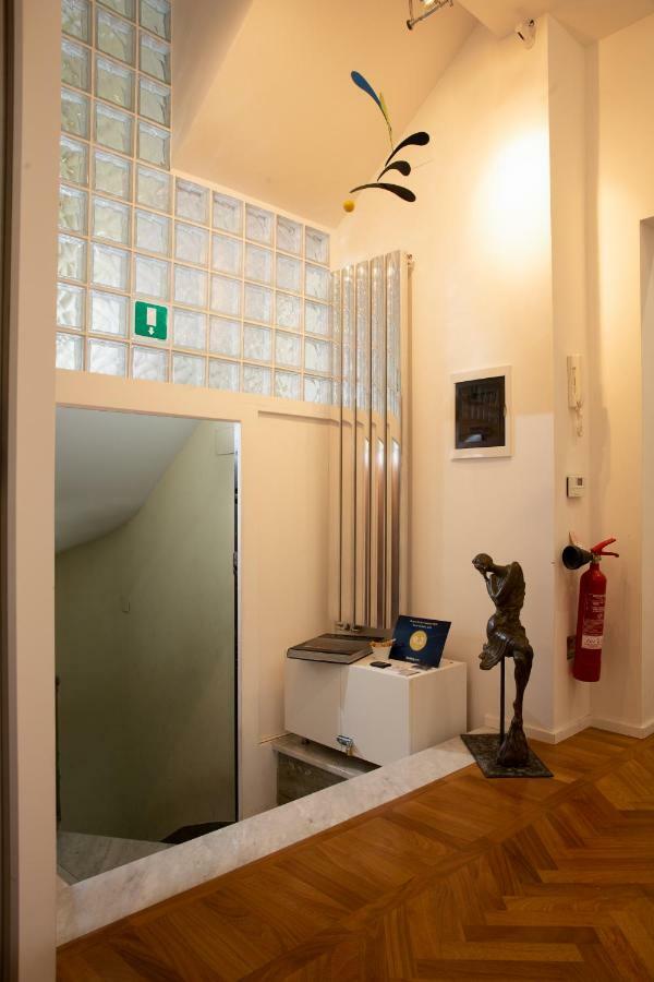Room In Roma Isole Buitenkant foto